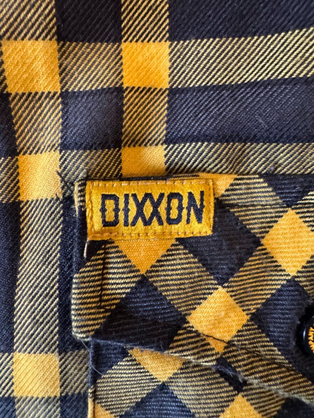 DIXXON - Shaolin flannel button down - mens Medium - Picture 2 of 5
